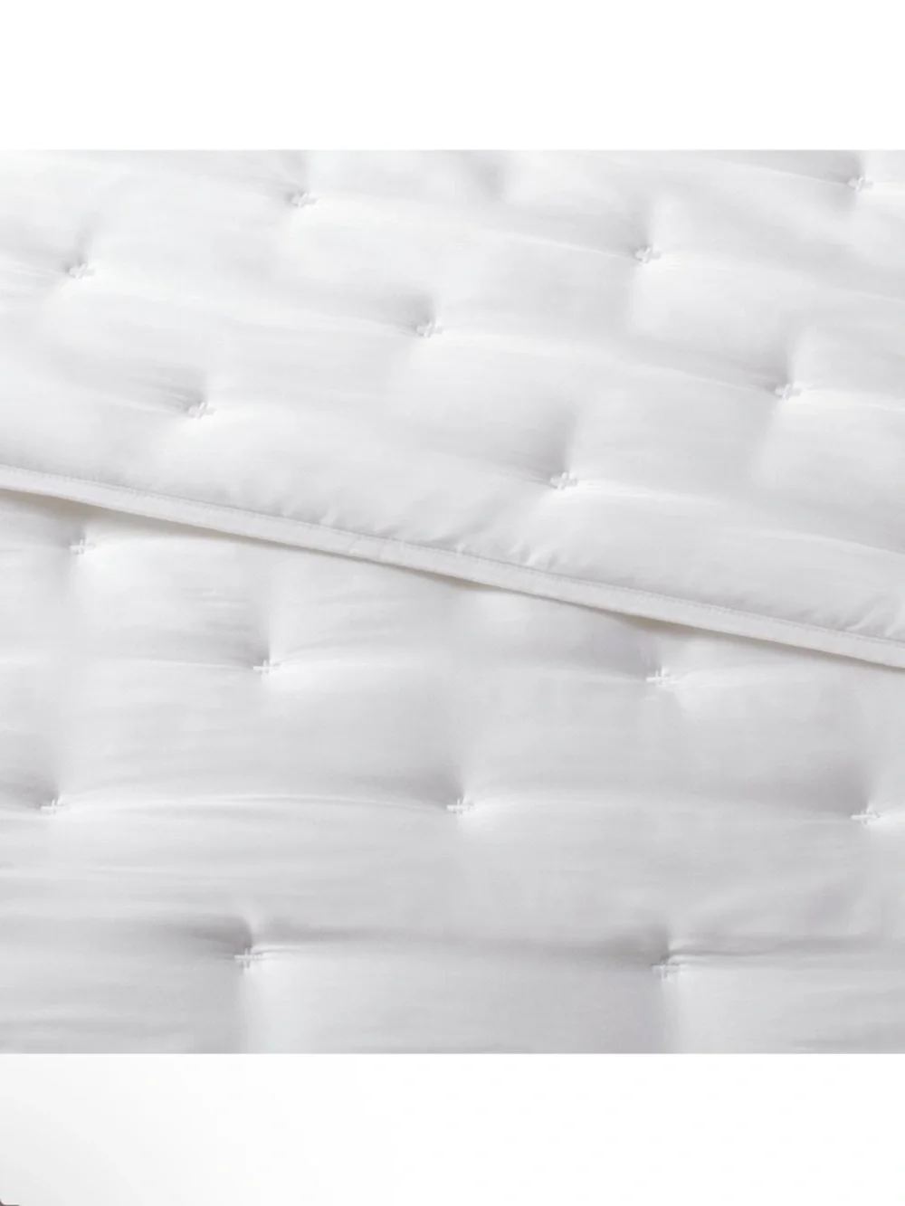 Threshold Cream Tufted Comforter - Cream